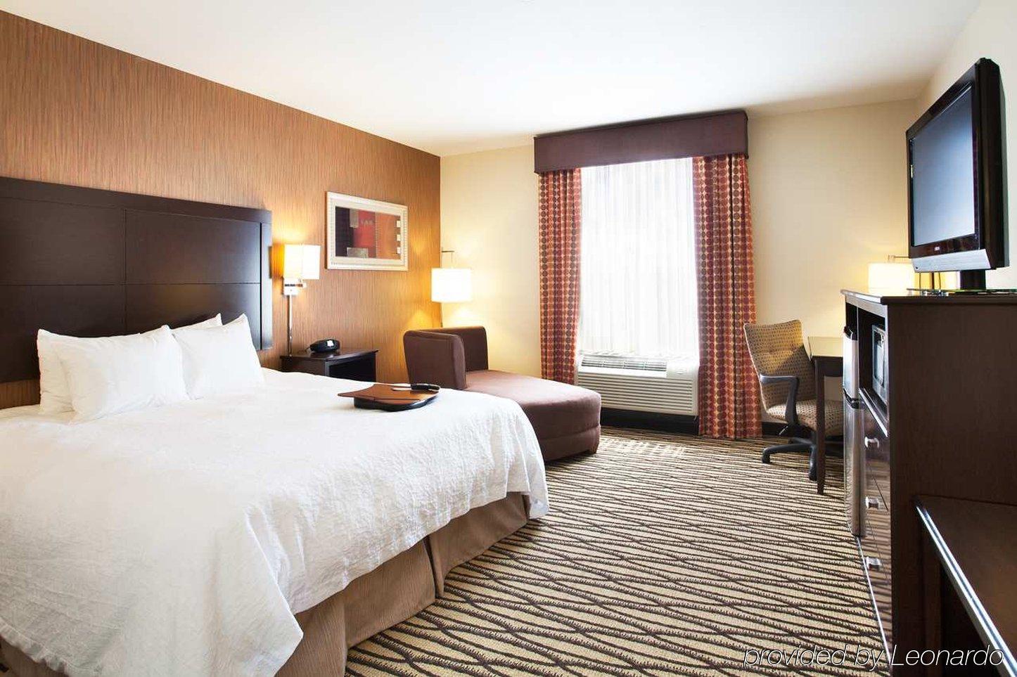 Hampton Inn & Suites Морган-Сити Номер фото